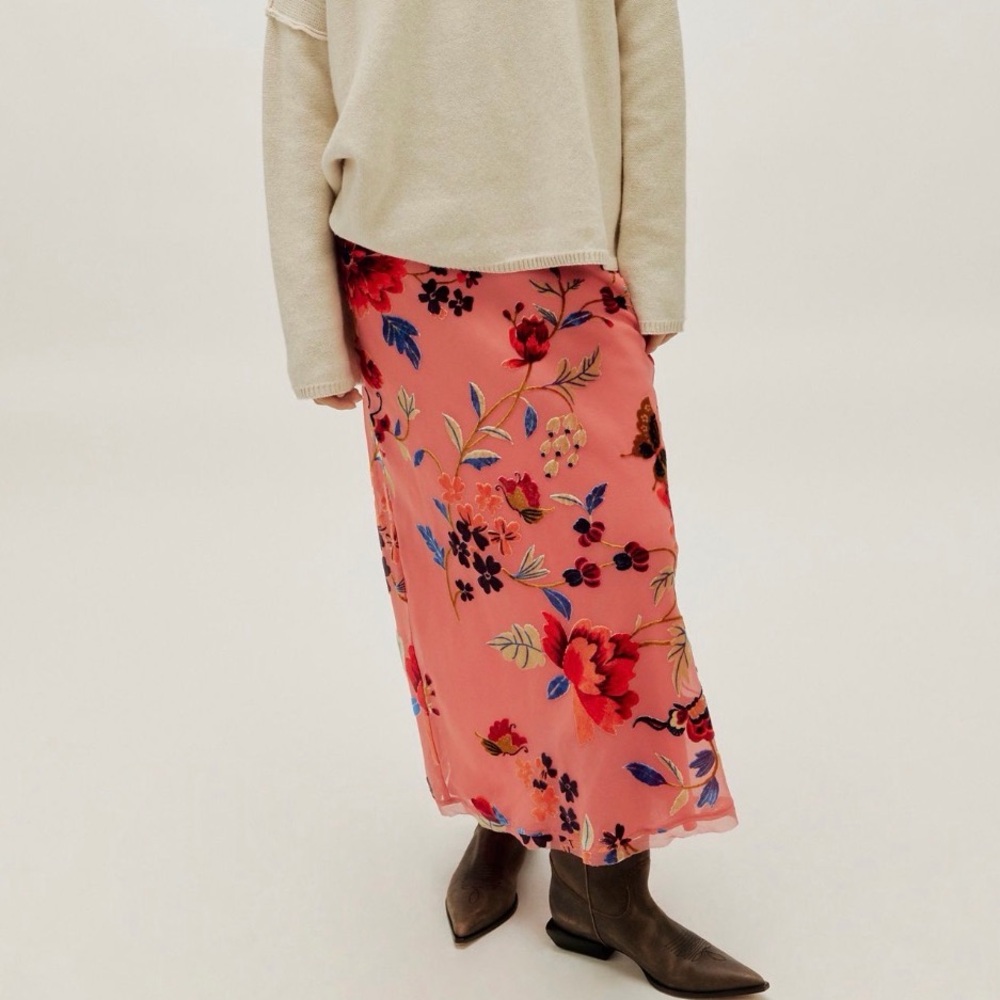 48. NWT! Free People Secret Garden Midi Skirt | Petal Combo | 4